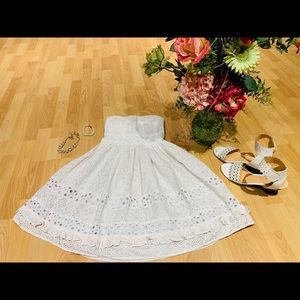 Juniors strapless white dress